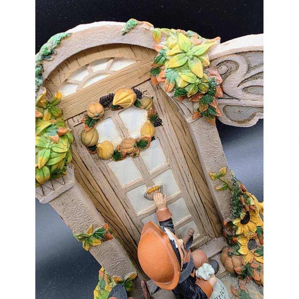 Yankee Candle Halloween Wax Warmer Kids Trick Or Treat  Vintage Discontinued